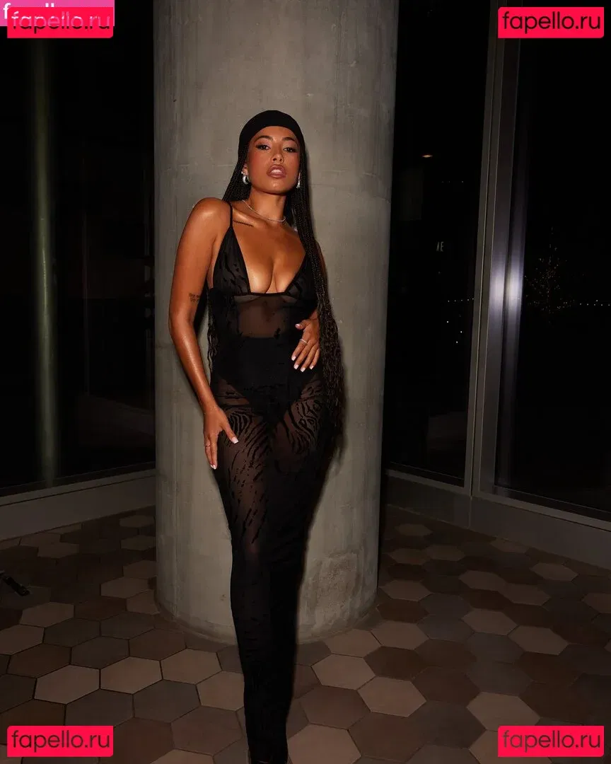 Gelluh Onlyfans Photo Gallery 