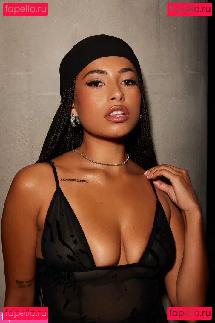 Gelluh Onlyfans Photo Gallery 