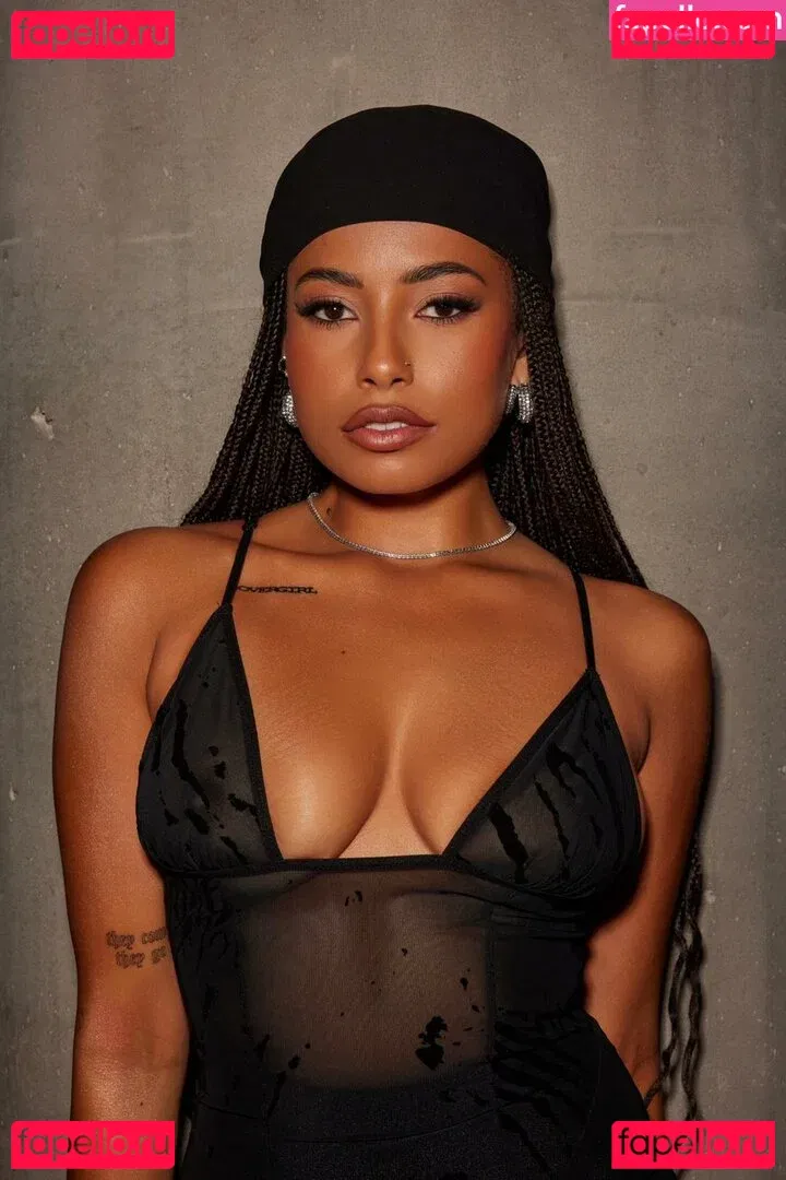 Gelluh Onlyfans Photo Gallery 