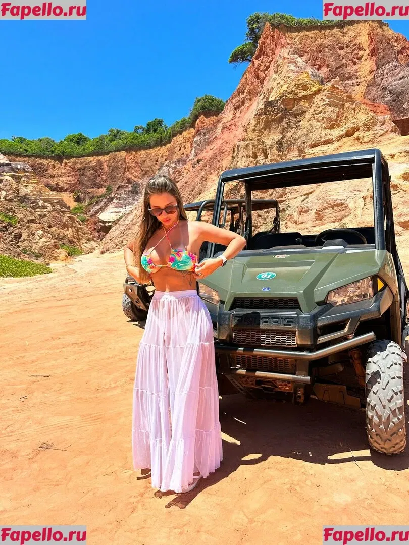 Renata Matos Onlyfans Photo Gallery 