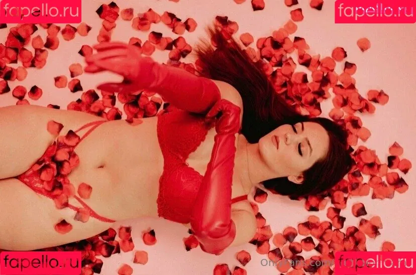 addictionmami Onlyfans Photo Gallery 