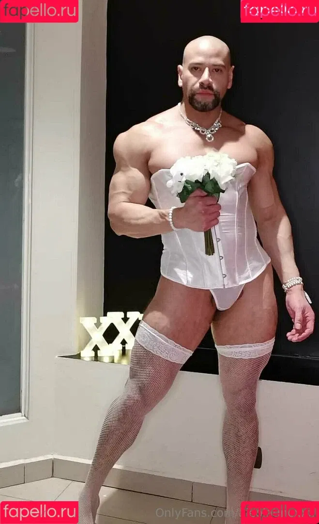 aleolatinoxxx Onlyfans Photo Gallery 