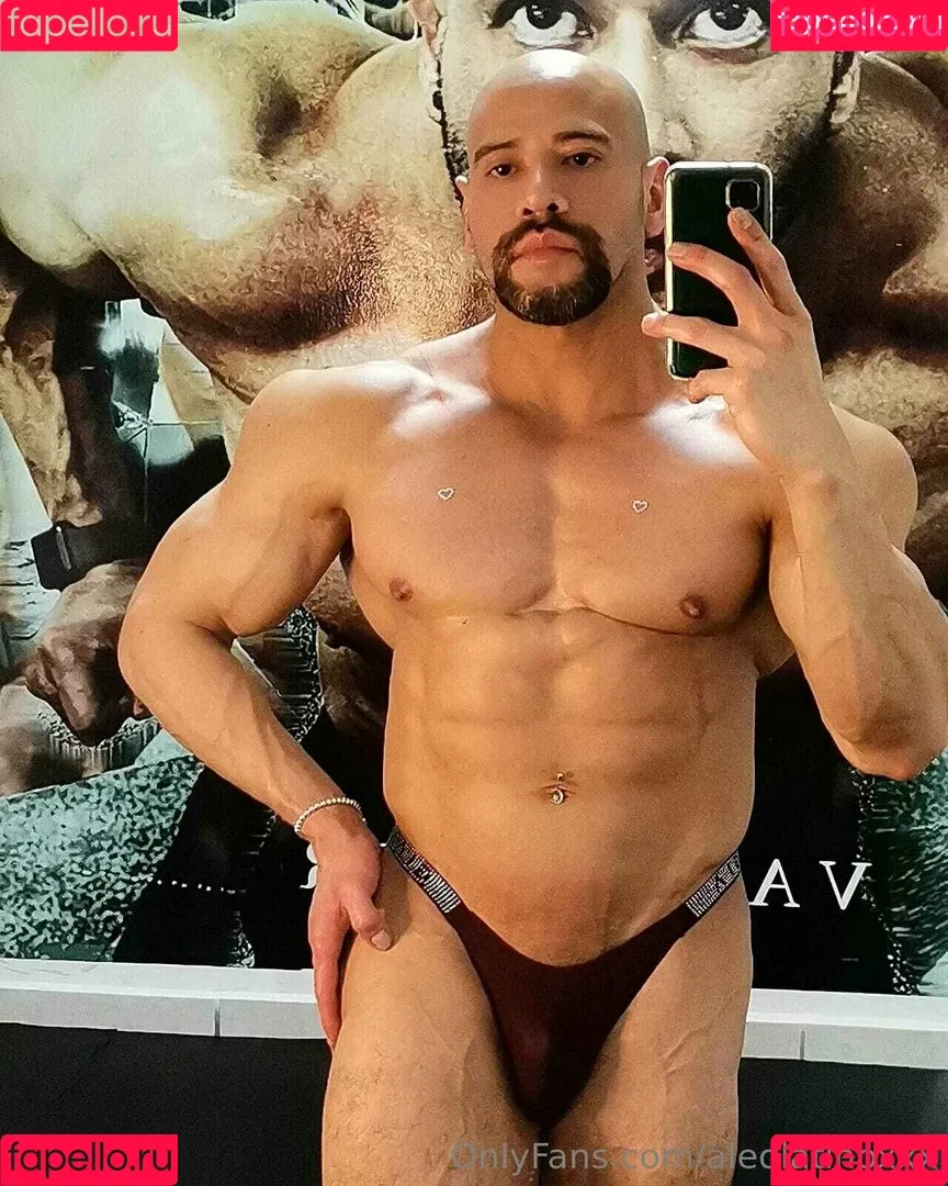 aleolatinoxxx Onlyfans Photo Gallery 