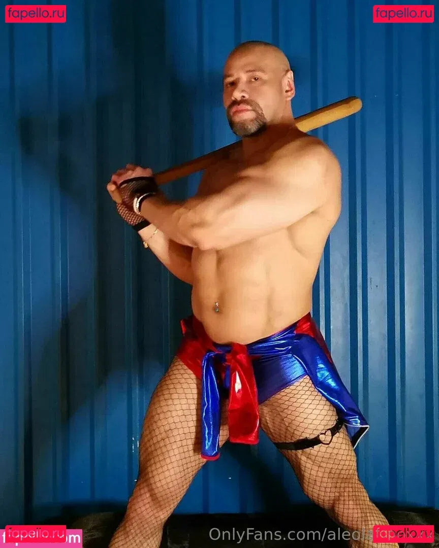 aleolatinoxxx Onlyfans Photo Gallery 