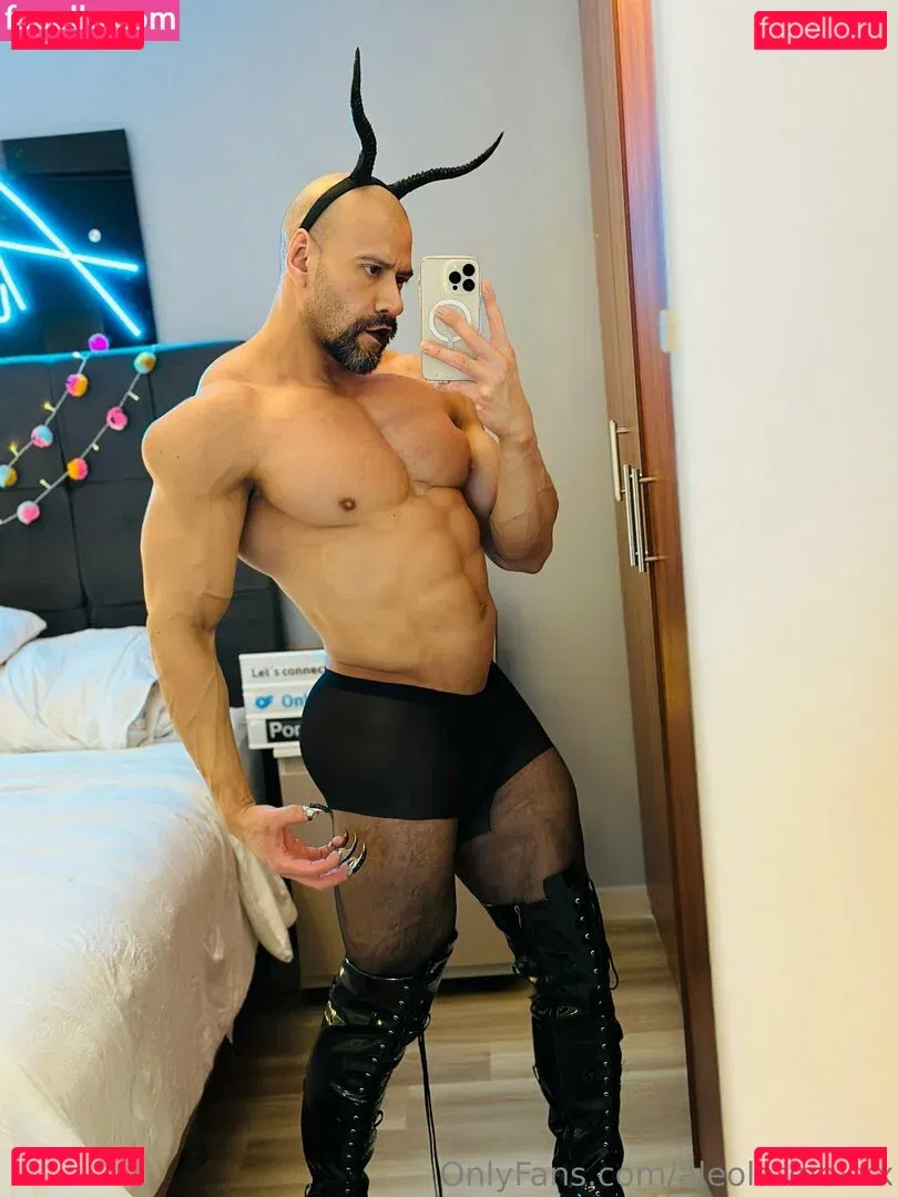 aleolatinoxxx Onlyfans Photo Gallery 