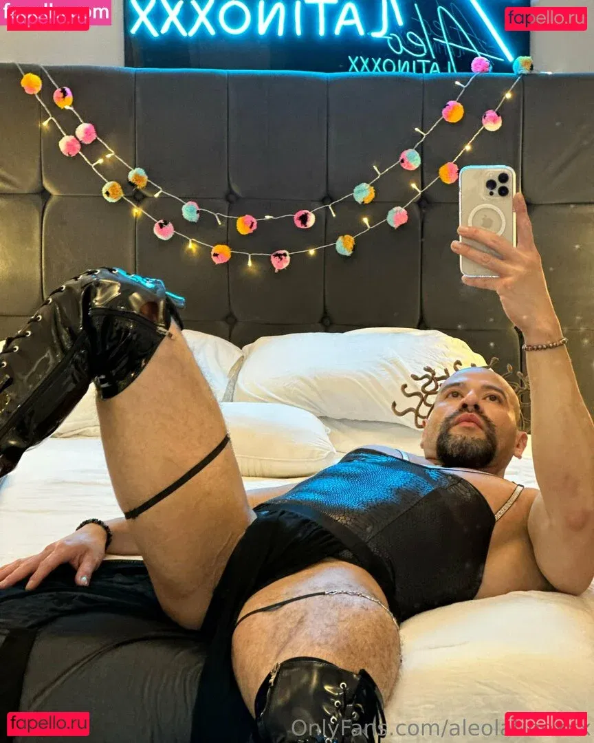 aleolatinoxxx Onlyfans Photo Gallery 