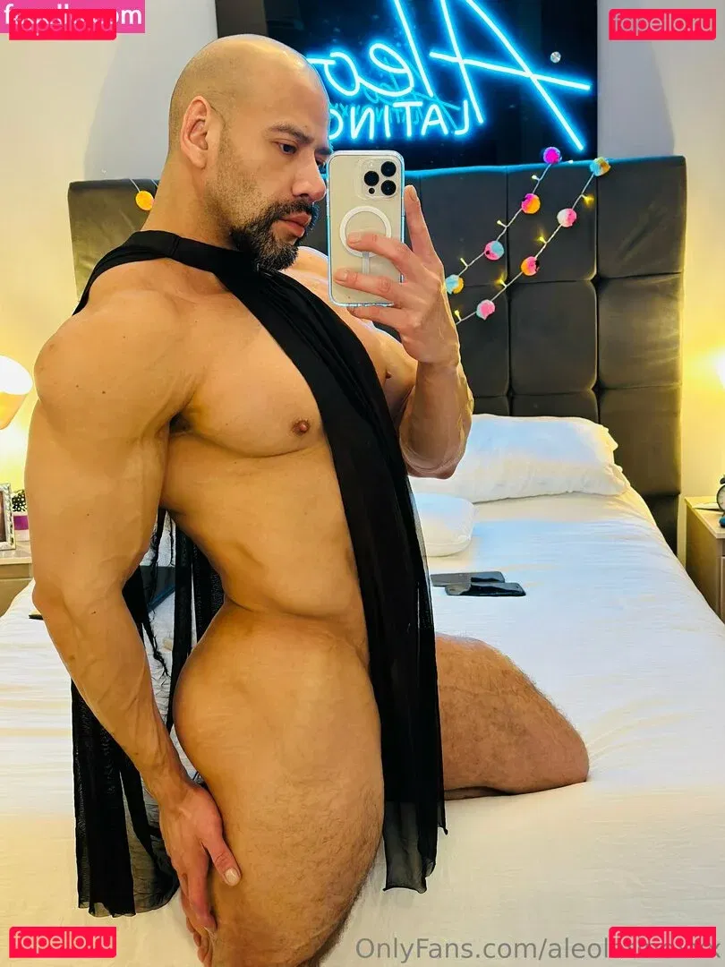 aleolatinoxxx Onlyfans Photo Gallery 