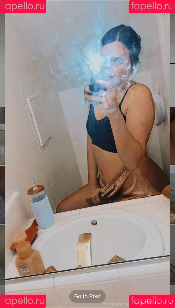 Zoe Nicole Onlyfans Photo Gallery 