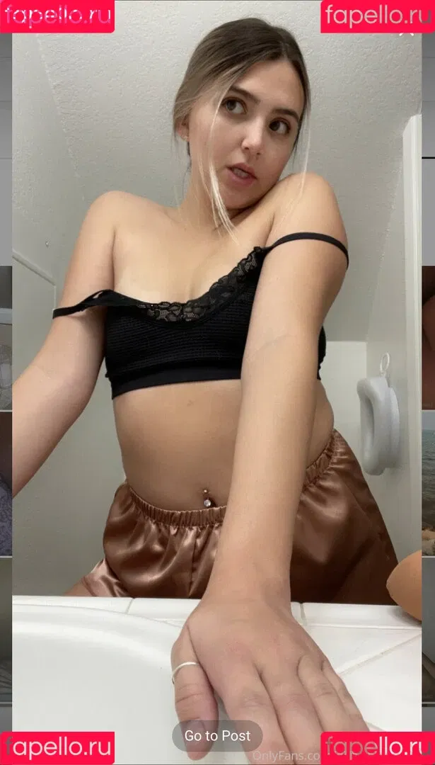 Zoe Nicole Onlyfans Photo Gallery 