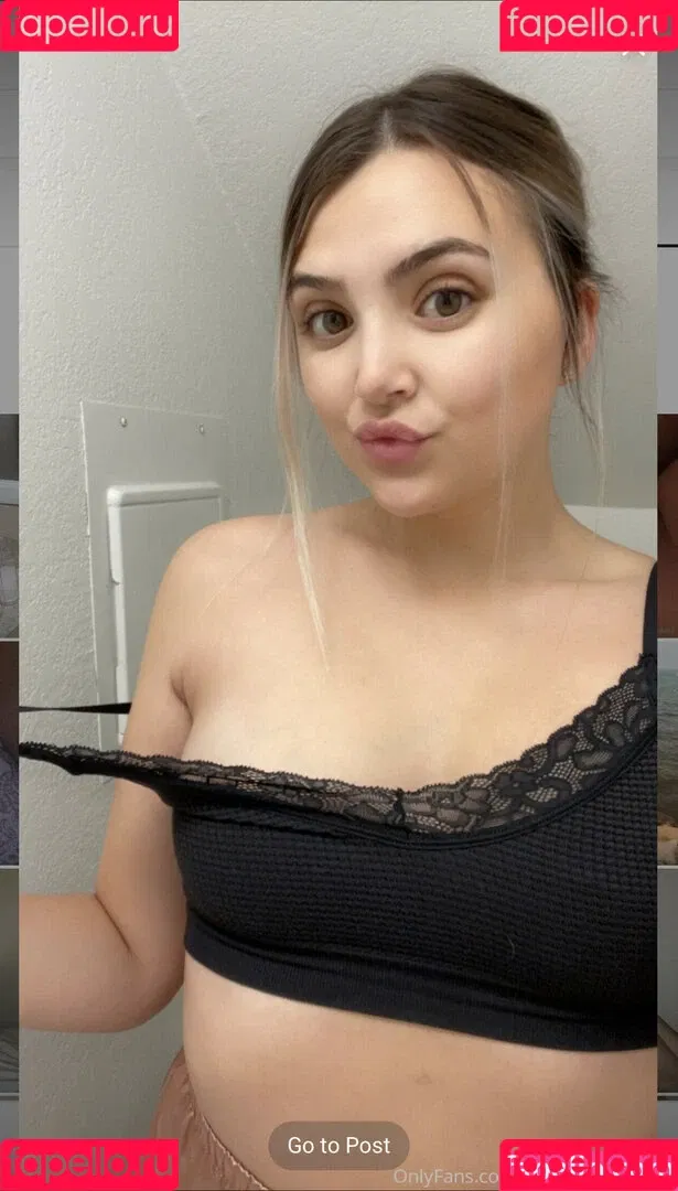 Zoe Nicole Onlyfans Photo Gallery 