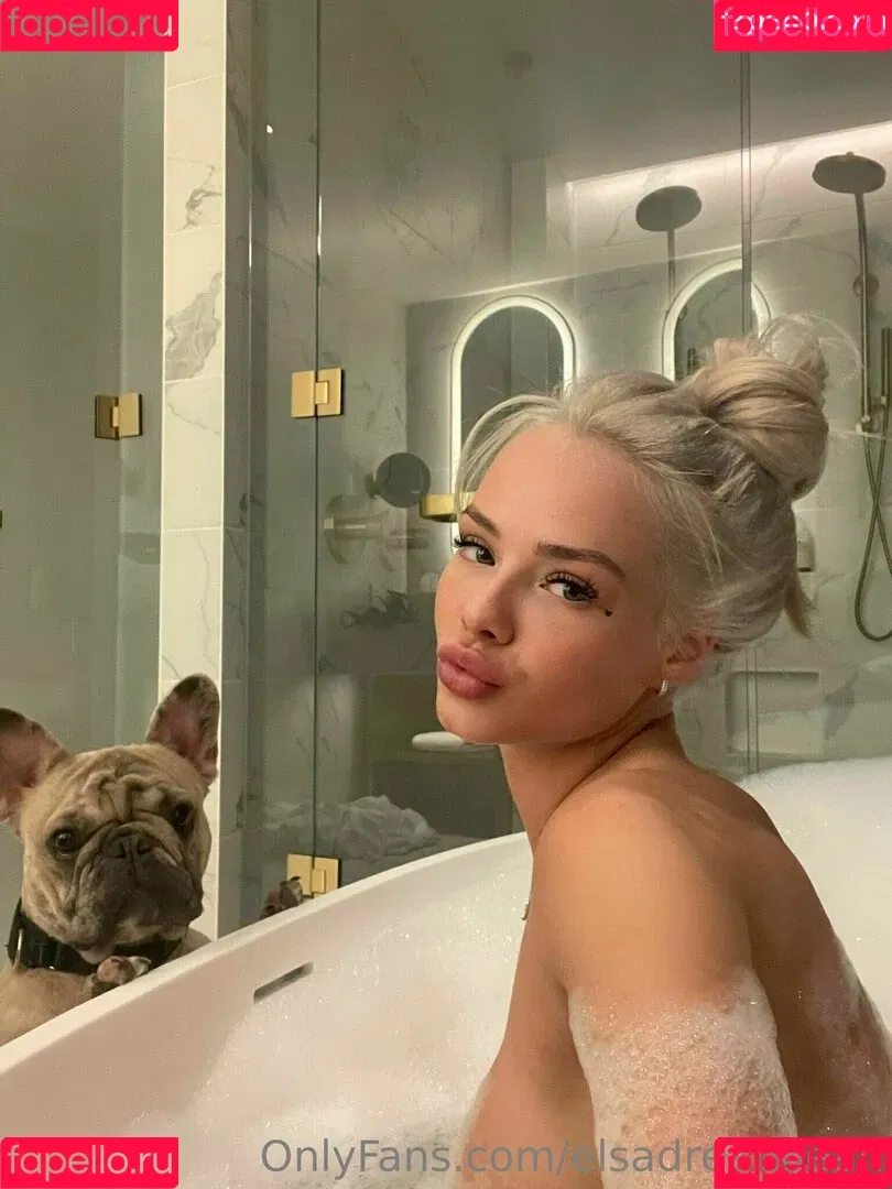 Elsa Jean Onlyfans Photo Gallery 