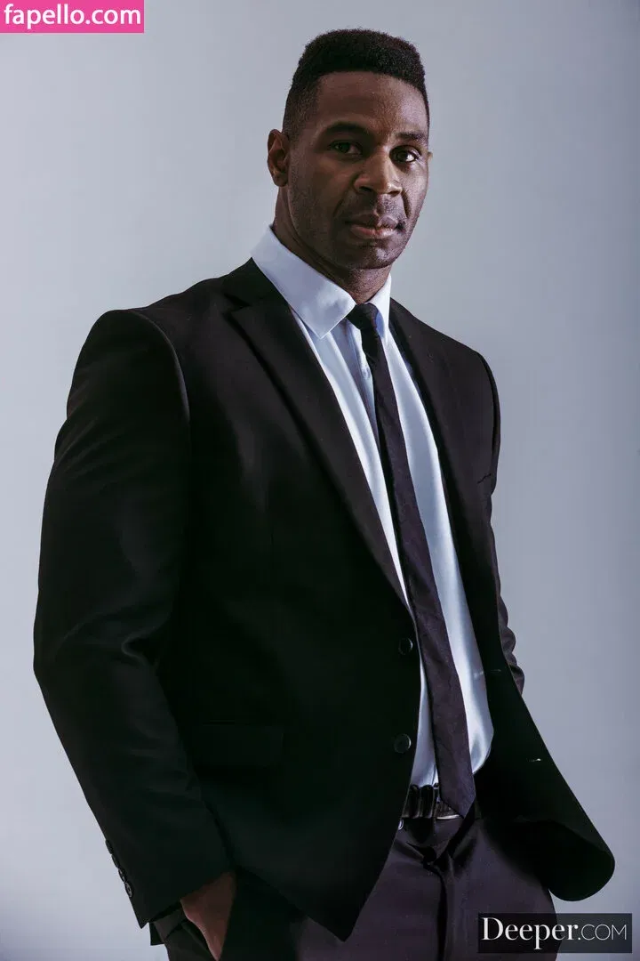 Elsa Jean Onlyfans Photo Gallery 