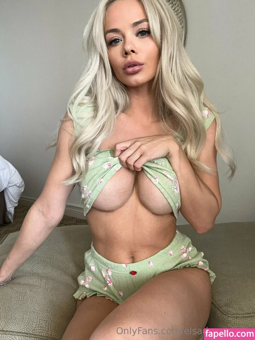 Elsa Jean Onlyfans Photo Gallery 