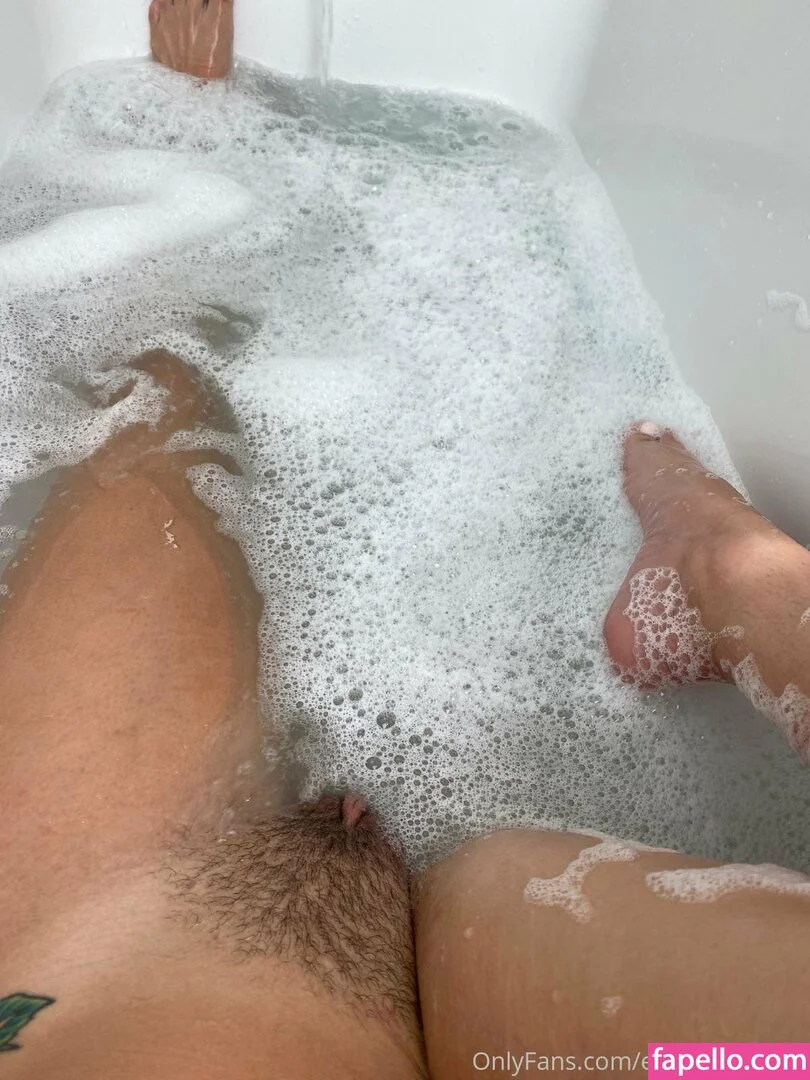 Elsa Jean Onlyfans Photo Gallery 