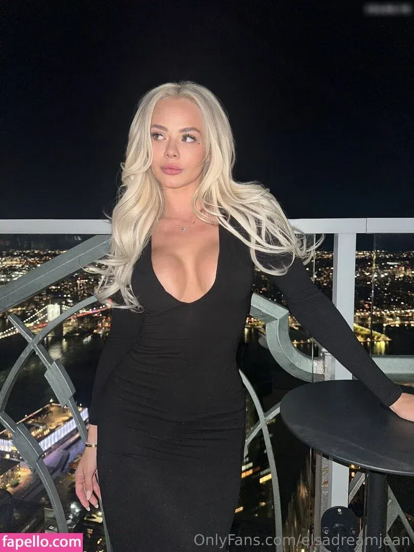 Elsa Jean Onlyfans Photo Gallery 