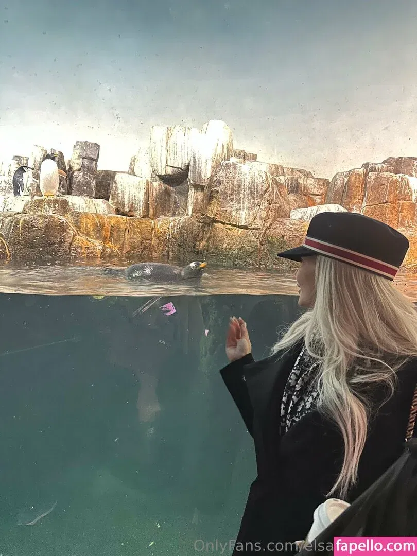 Elsa Jean Onlyfans Photo Gallery 