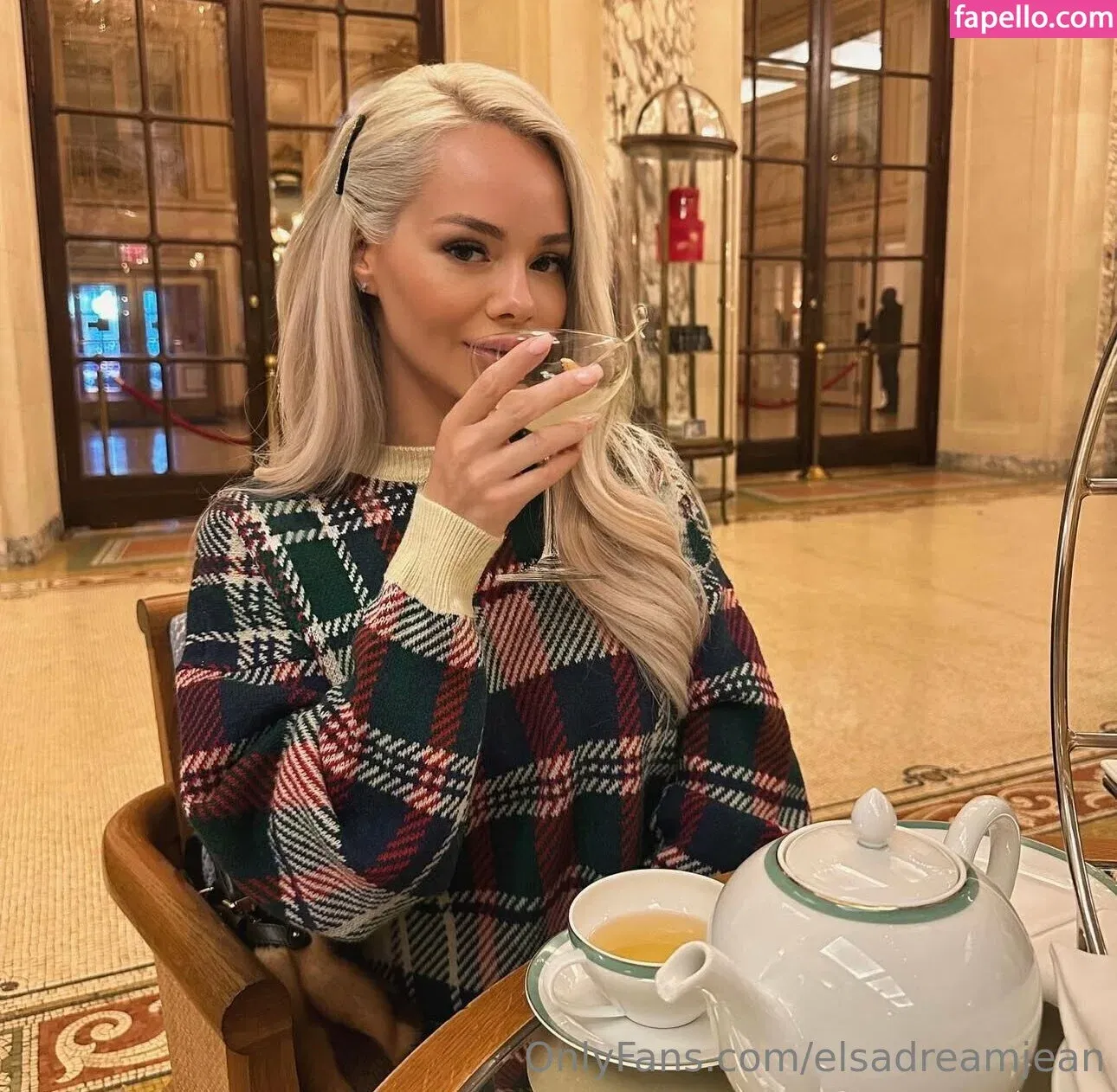 Elsa Jean Onlyfans Photo Gallery 
