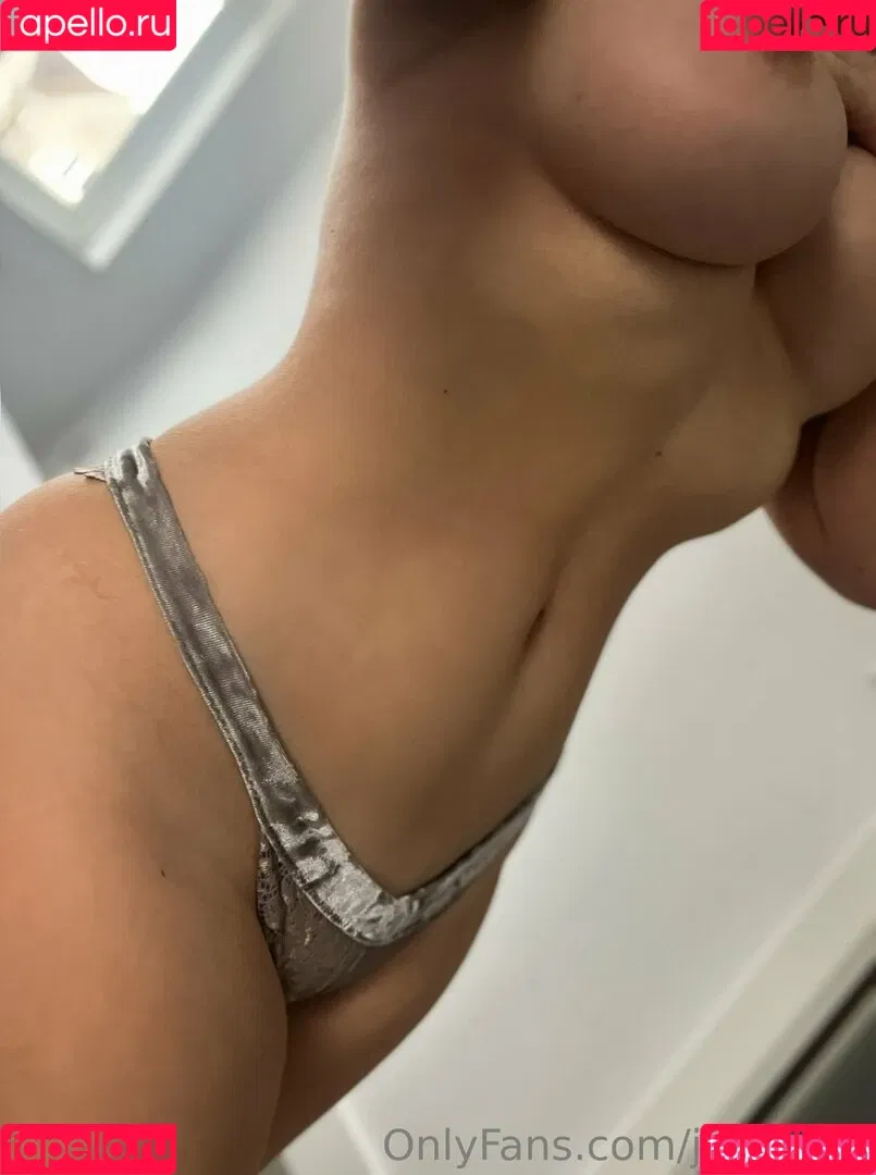 Jasminm Onlyfans Photo Gallery 