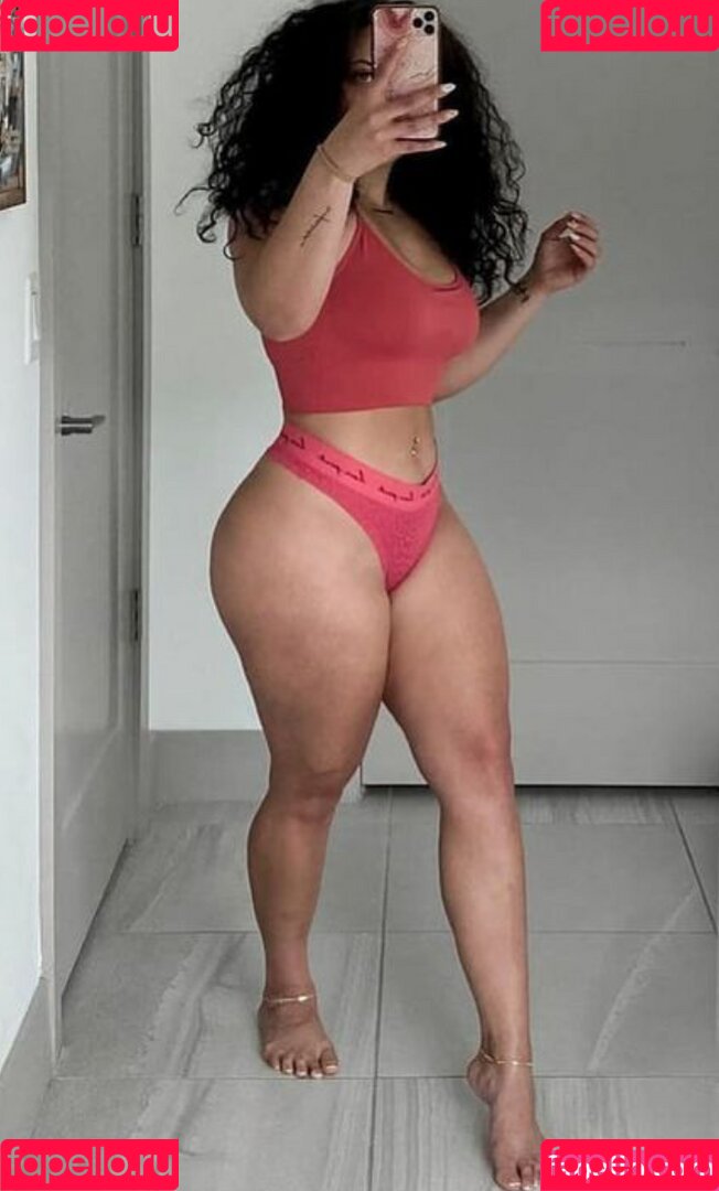 Xxginaa_ Onlyfans Photo Gallery 