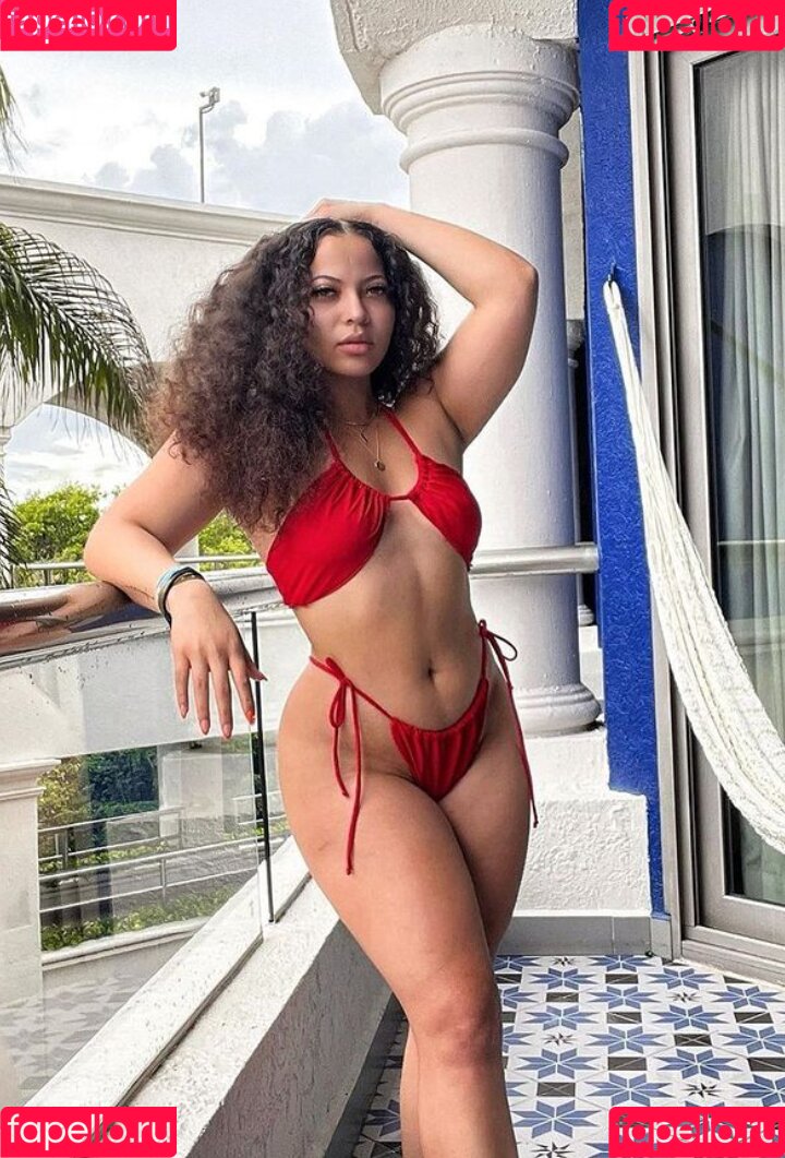 Xxginaa_ Onlyfans Photo Gallery 