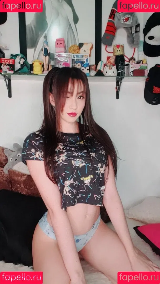 Hakicosmodel Onlyfans Photo Gallery 