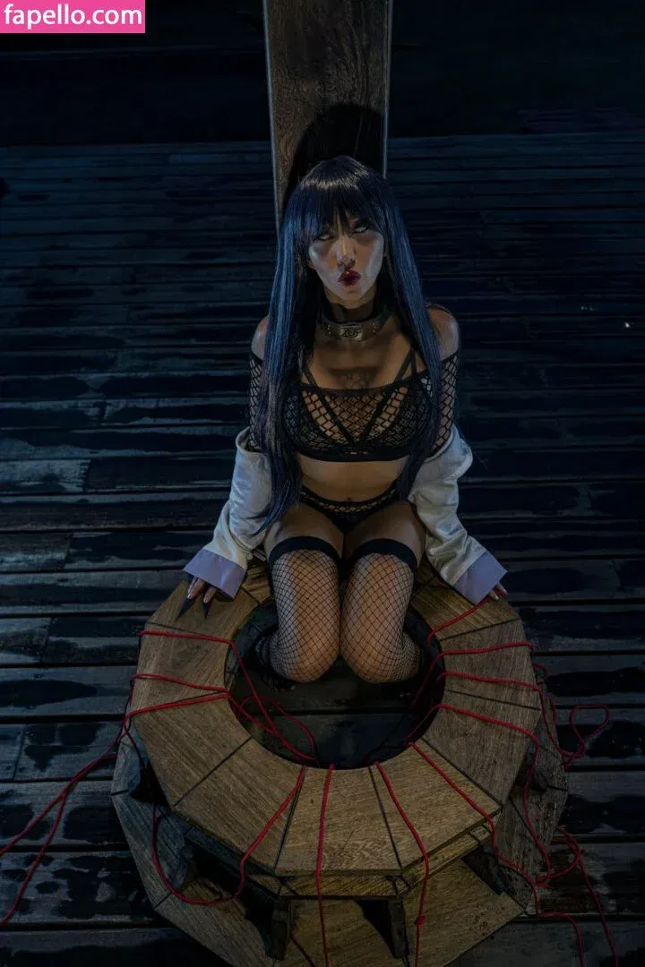 Hakicosmodel Onlyfans Photo Gallery 