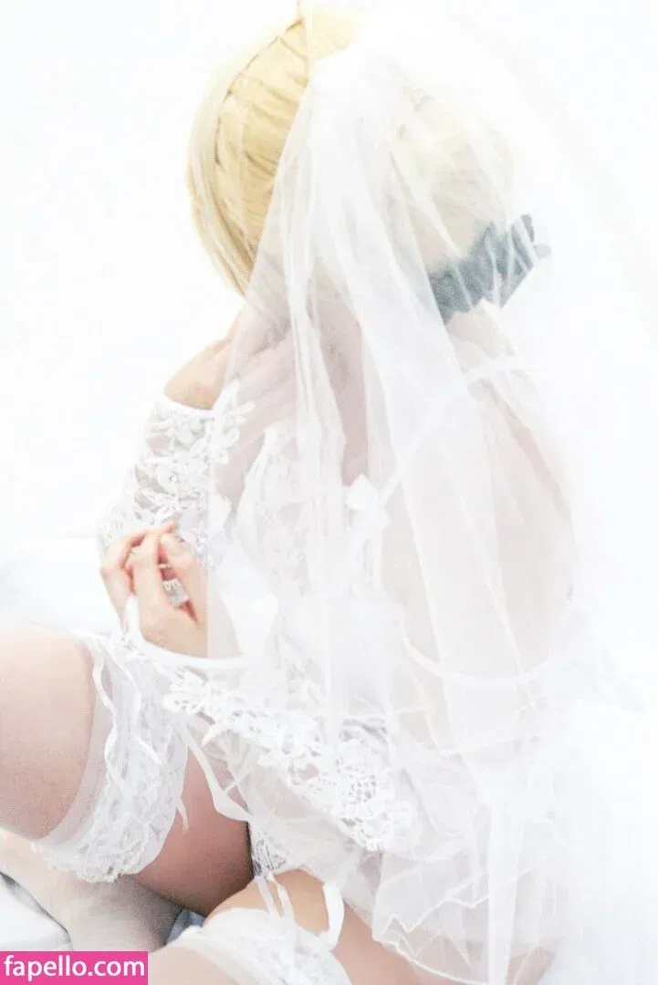 Hakicosmodel Onlyfans Photo Gallery 