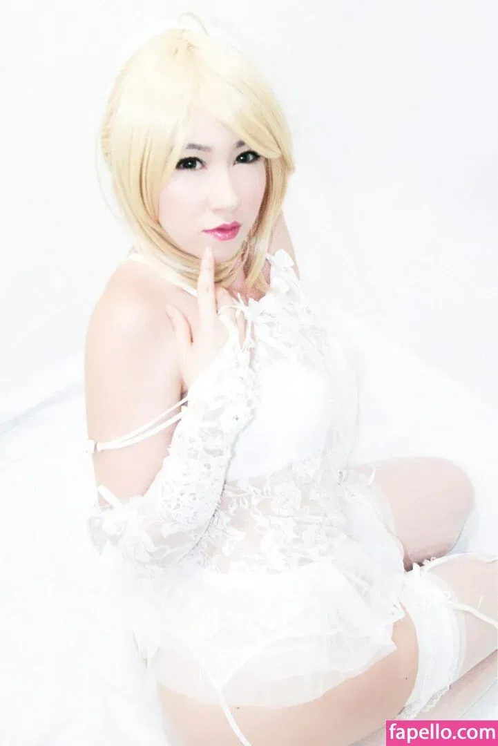 Hakicosmodel Onlyfans Photo Gallery 