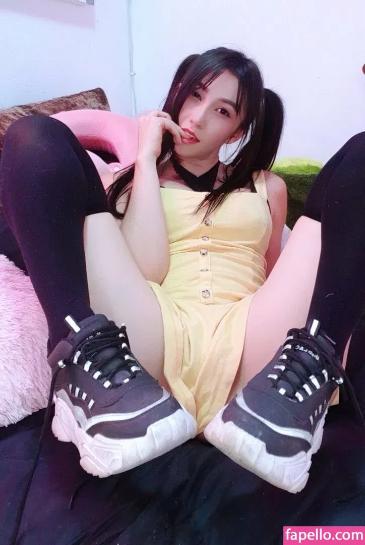 Hakicosmodel Onlyfans Photo Gallery 