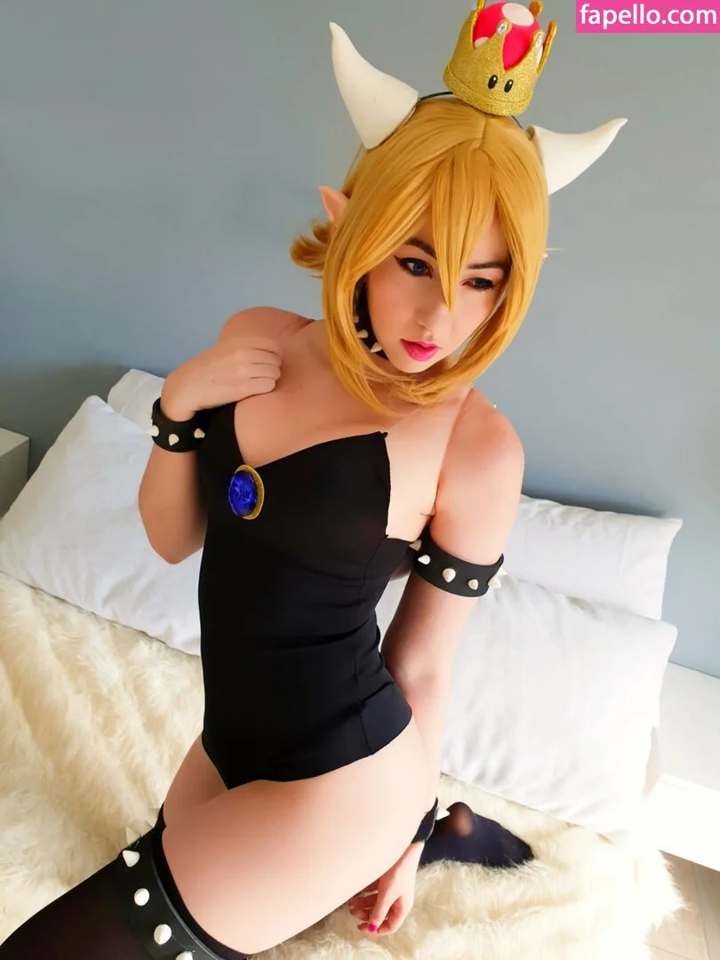 Hakicosmodel Onlyfans Photo Gallery 