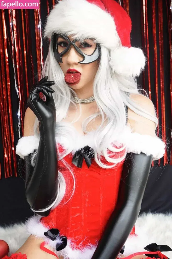 Hakicosmodel Onlyfans Photo Gallery 