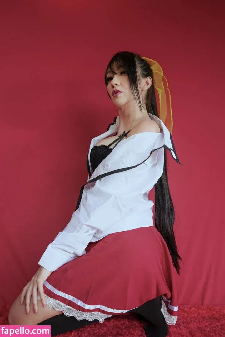 Hakicosmodel Onlyfans Photo Gallery 