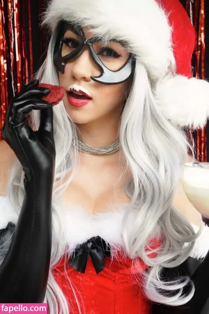 Hakicosmodel Onlyfans Photo Gallery 