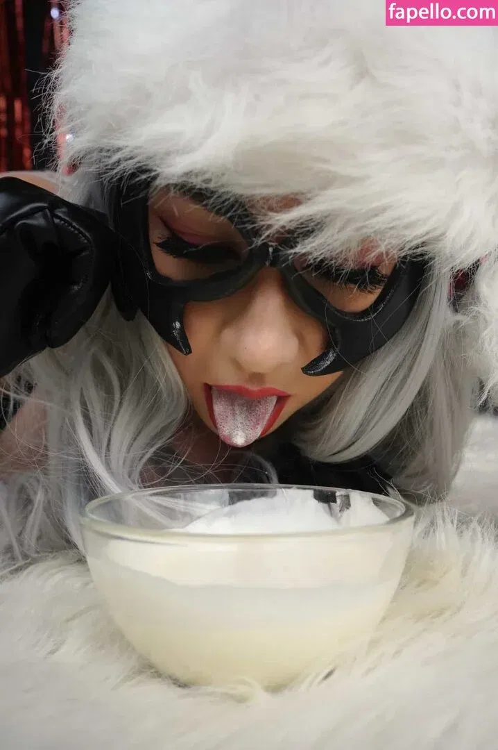 Hakicosmodel Onlyfans Photo Gallery 