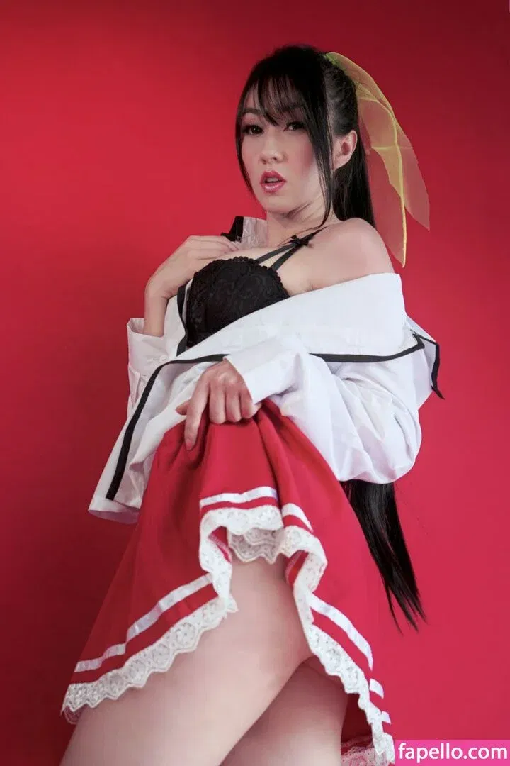 Hakicosmodel Onlyfans Photo Gallery 