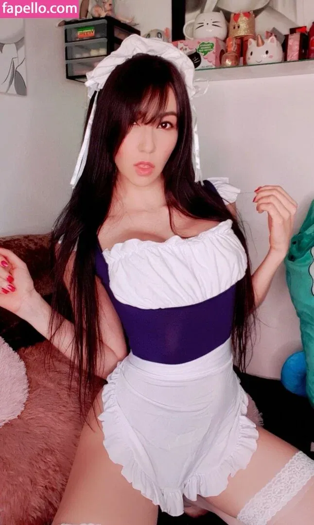 Hakicosmodel Onlyfans Photo Gallery 