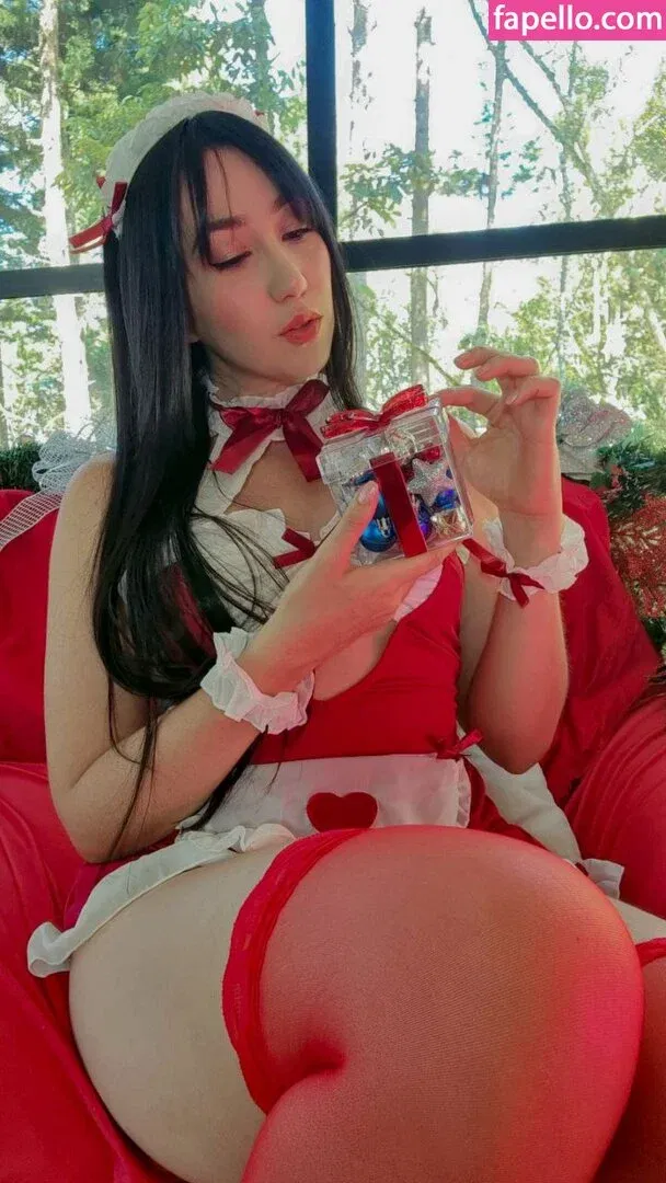 Hakicosmodel Onlyfans Photo Gallery 