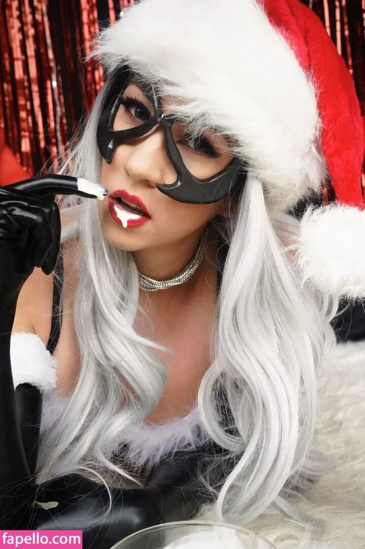 Hakicosmodel Onlyfans Photo Gallery 