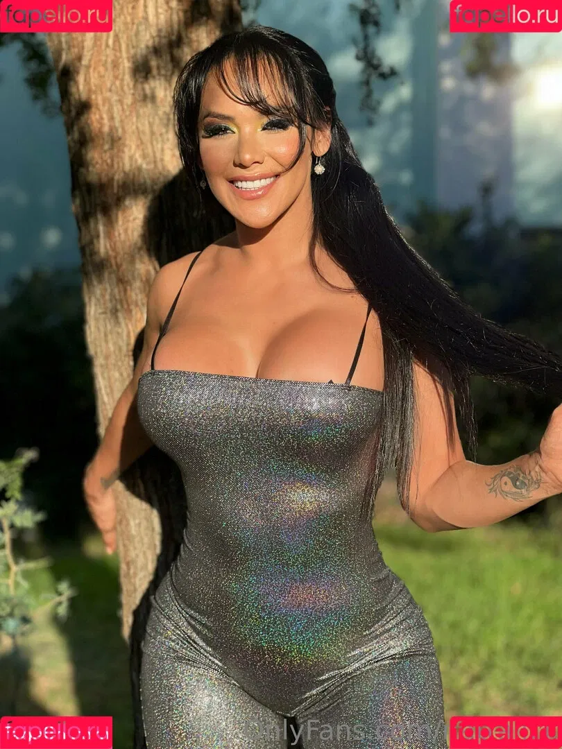 nattalick Onlyfans Photo Gallery 