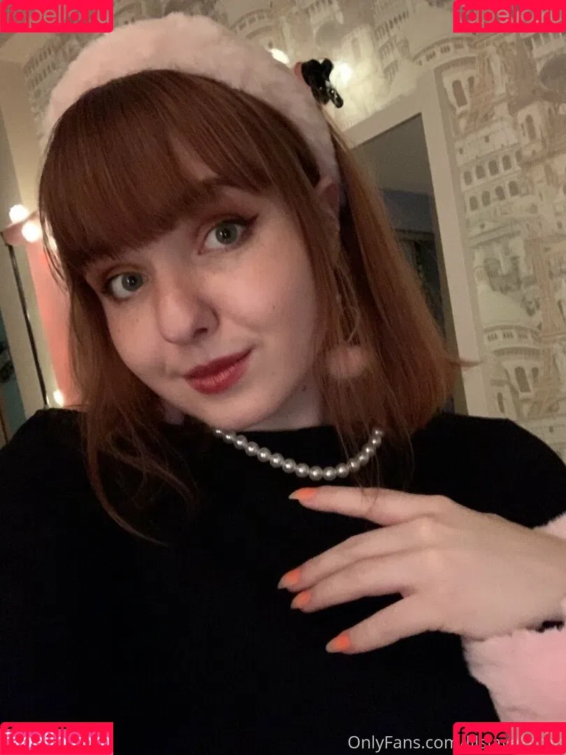 Lilslvkitten Onlyfans Photo Gallery 