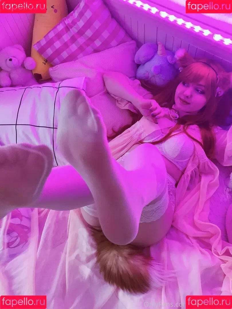 Lilslvkitten Onlyfans Photo Gallery 