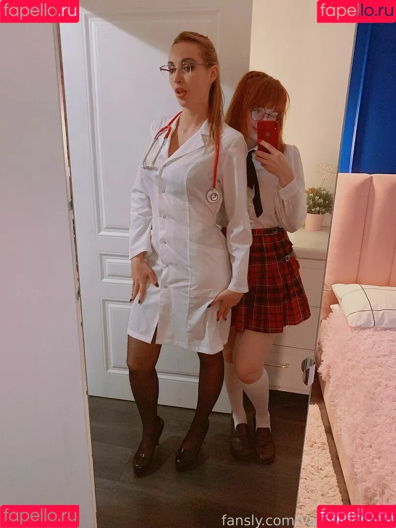 Lilslvkitten Onlyfans Photo Gallery 