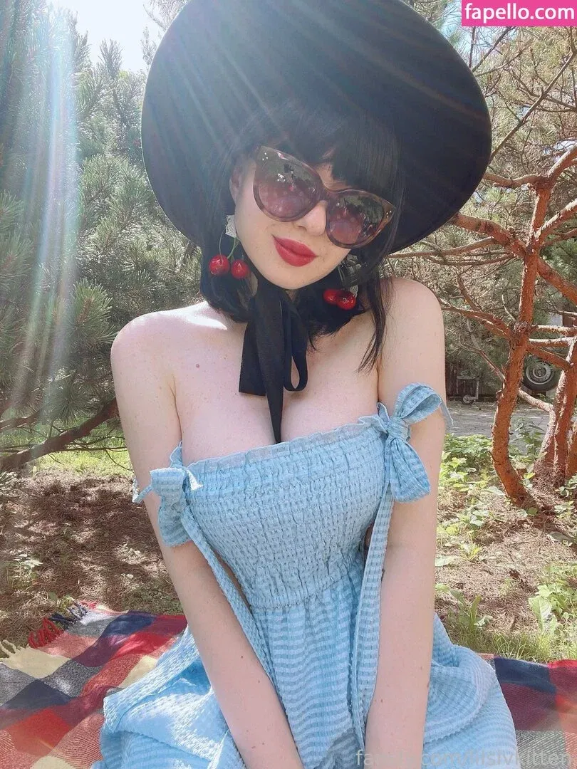 Lilslvkitten Onlyfans Photo Gallery 