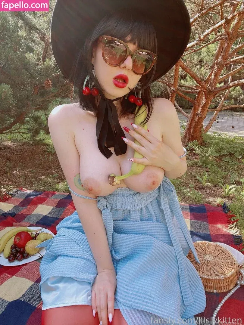 Lilslvkitten Onlyfans Photo Gallery 