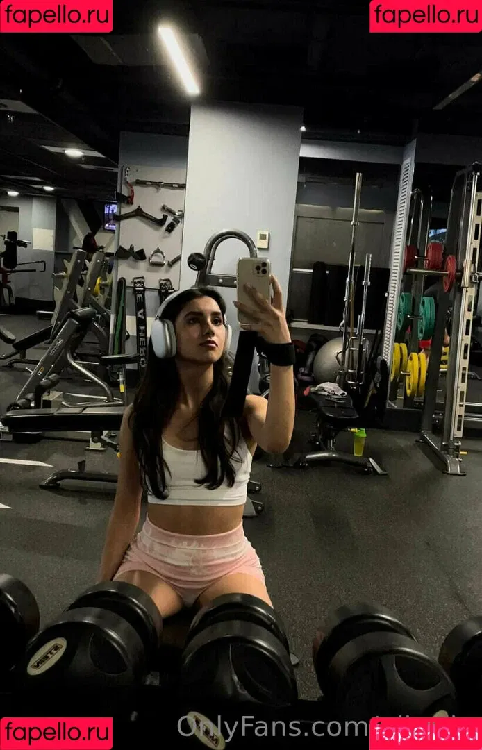 nika_la Onlyfans Photo Gallery 