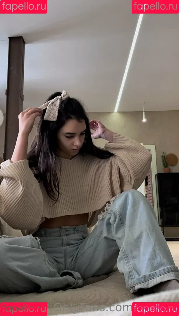nika_la Onlyfans Photo Gallery 