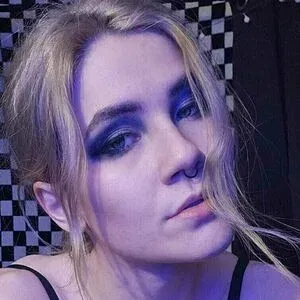 adalindgrayfree Onlyfans Photo Gallery 