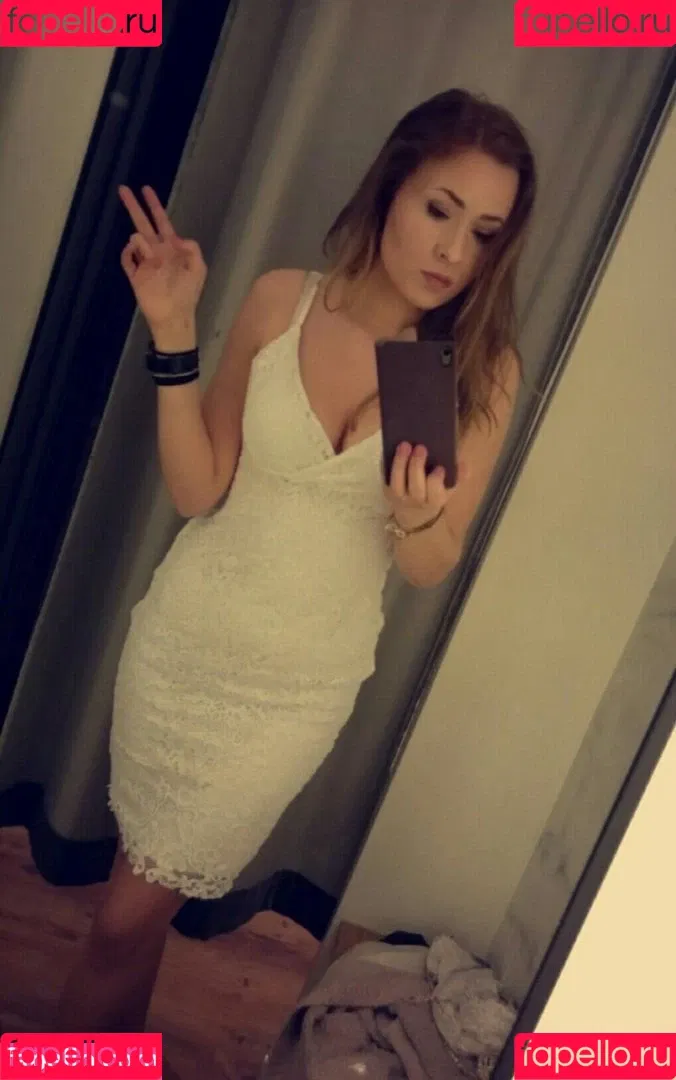 yaboielina Onlyfans Photo Gallery 