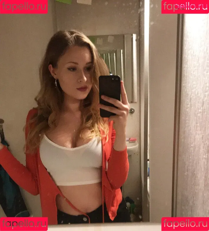 yaboielina Onlyfans Photo Gallery 