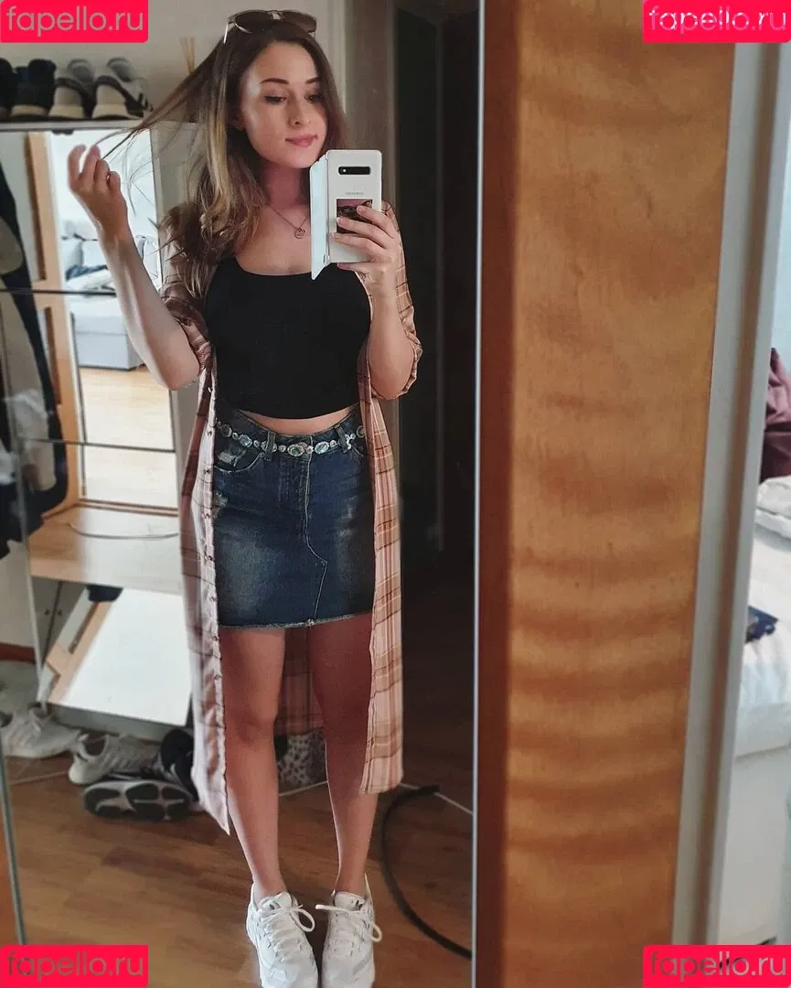 yaboielina Onlyfans Photo Gallery 